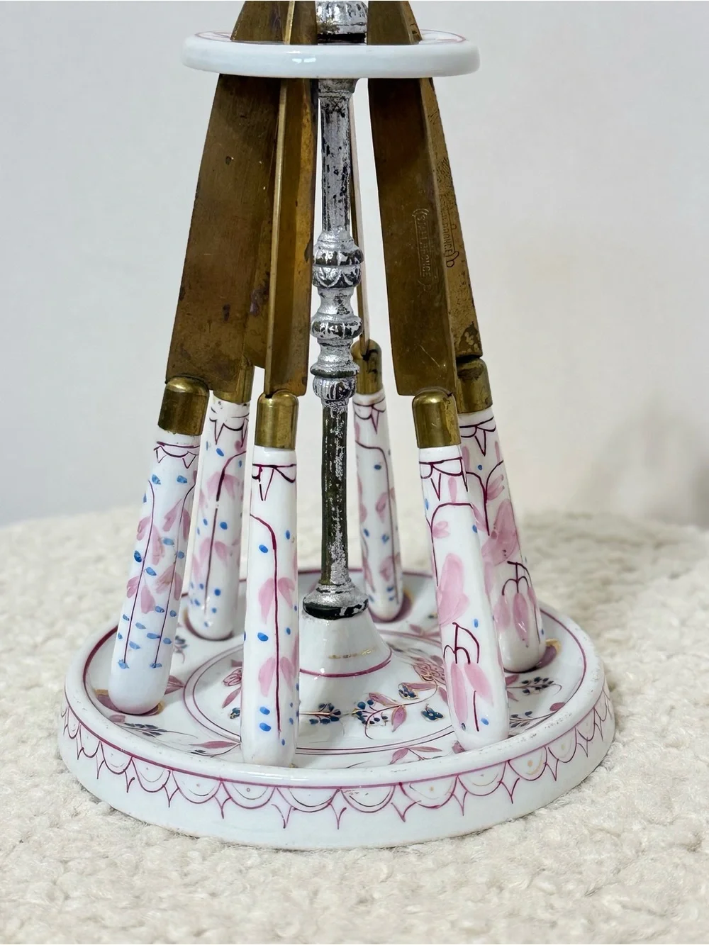 Antique Stahl Bronce Victorian Porcelain & Brass Fruit Dessert Knife Set Caddy